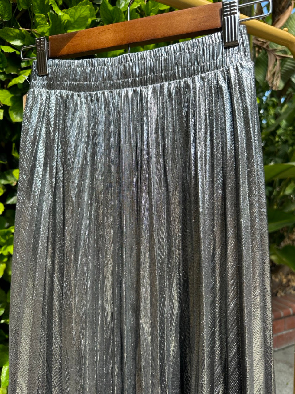 Metallic Pleated Skirt