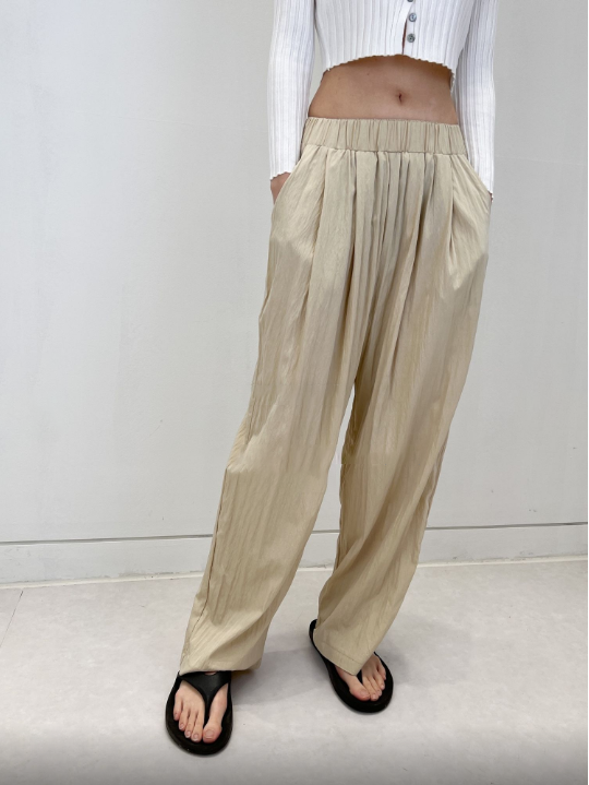 Elastic Waist Banded Rustled Wide Pants