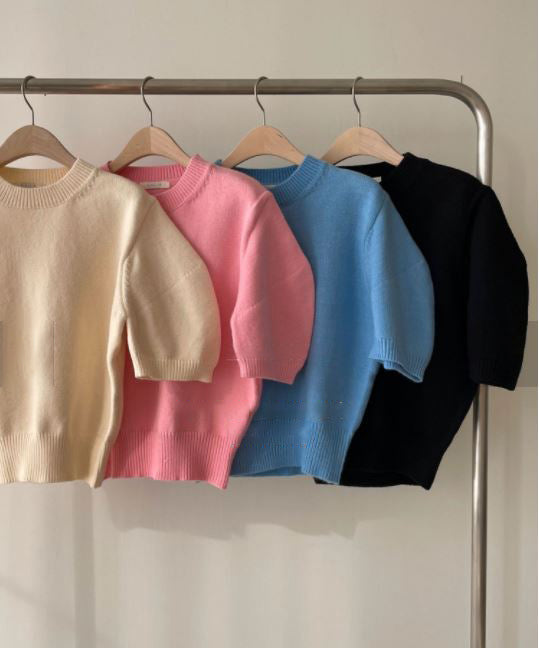 퍼프 슬리브 니트 탑