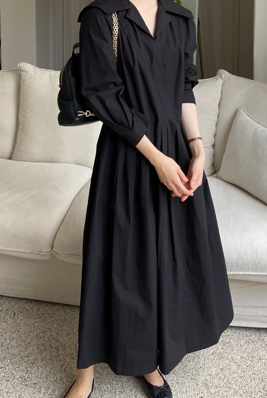 Square Collar Pleated Dress