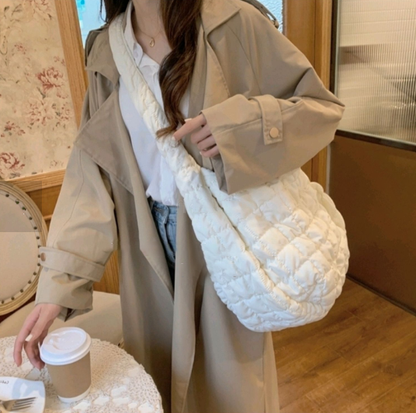 Cloud Quilting Bag (폭신한 구름을 닮은 빅백 ☁️ ⛅️)