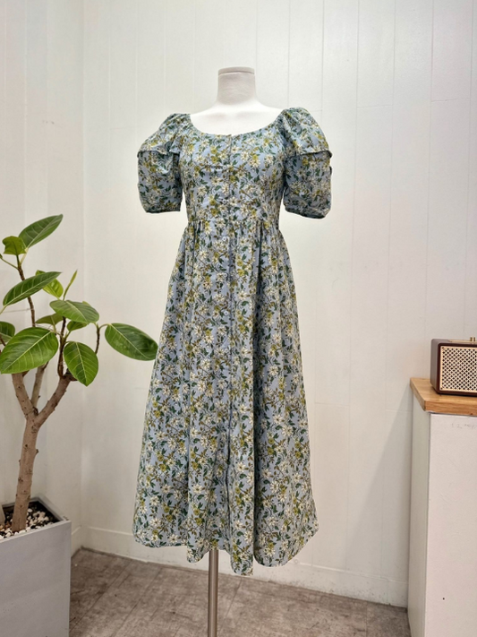Button Down Flower Puff Sleeve Dress (Back Smocking)