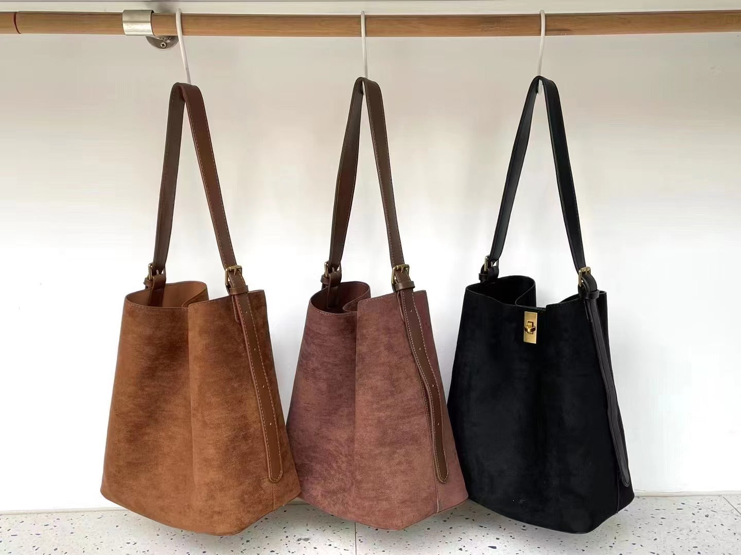 【INCHANT ME】Suede Bucket Cross Bag ME+EM Suede Bucket Bag in Brown | Lyst